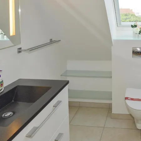 Дом отдыха Three-bedroom Holiday In