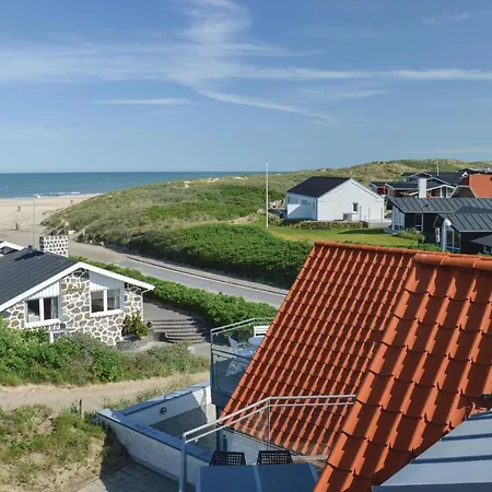 Three-bedroom Holiday In Дом отдыха Блокхус